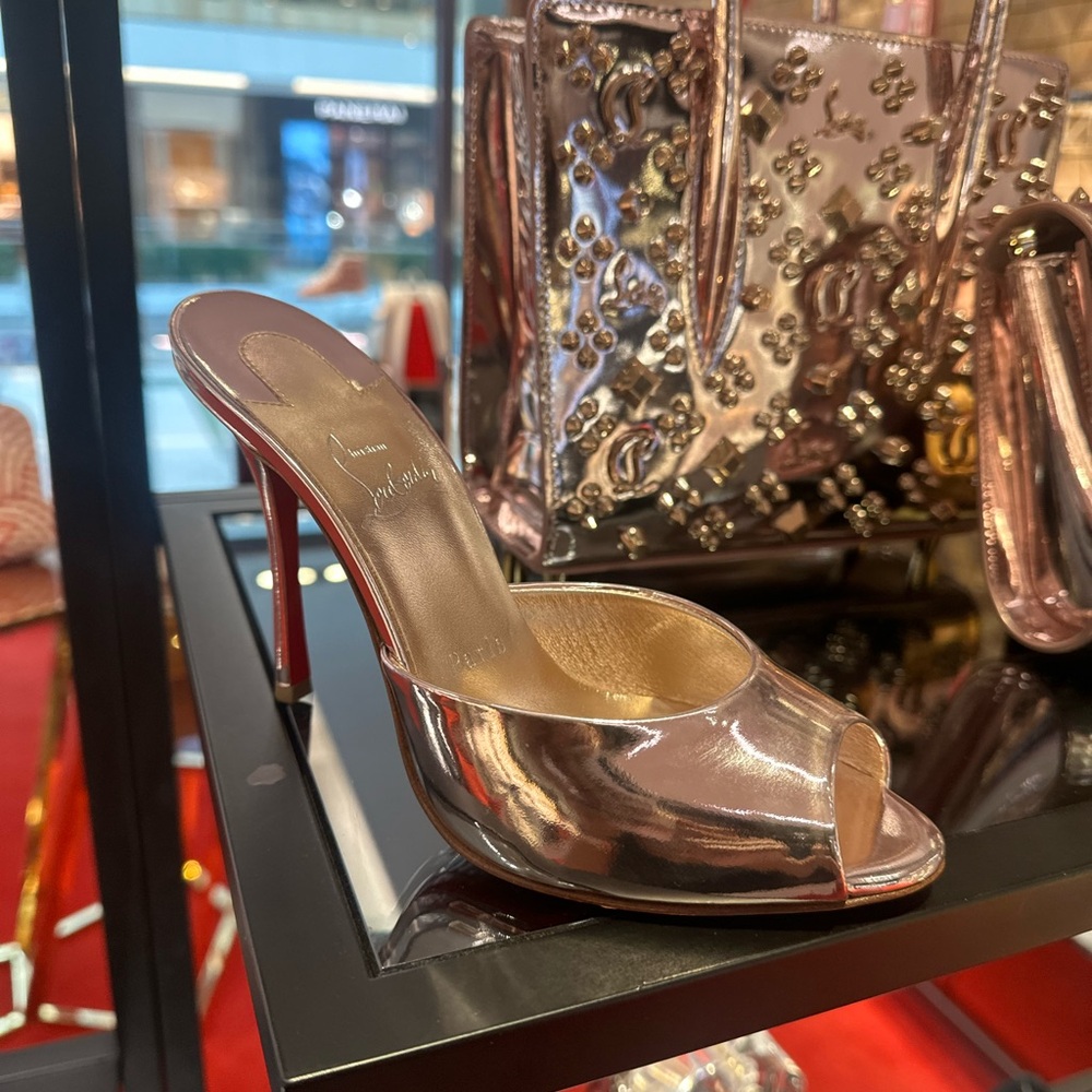 Christian Louboutin Me Dolly 100mm Rose Gold Heels 38.5 NWT